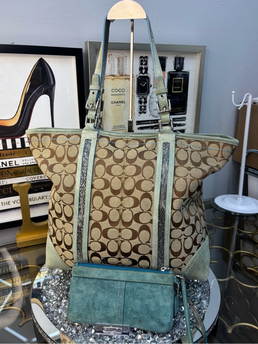 Coach 2005 vintage y2k Signature Gallery Beaded Tote w/ matching wallet GUC - Picture 12 of 17